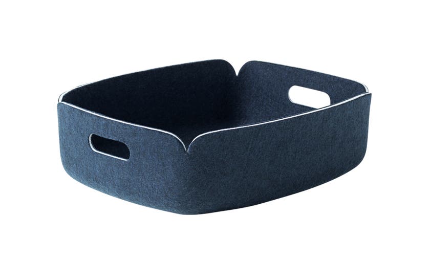 Plateau RESTORE de Muuto, Midnight blue Plateau RESTORE de Muuto, Midnight blue