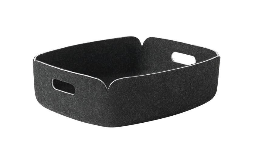 Plateau RESTORE de Muuto, Noir mélangé Plateau RESTORE de Muuto, Noir mélangé