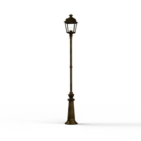 Lampadaire PLACE DES VOSGES 1 tradition de Roger Pradier®, Patine dorée Lampadaire PLACE DES VOSGES 1 tradition de Roger Pradier®, Patine dorée