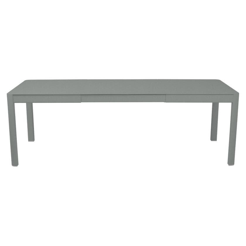 Table à allonges RIBAMBELLE de Fermob, 2 allonges, Gris lapilli Table à allonges RIBAMBELLE de Fermob, 2 allonges, Gris lapilli