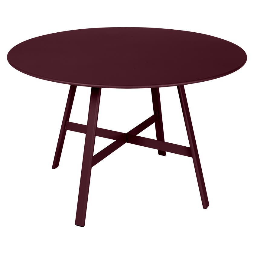 Table SO'O de Fermob, Ø.117cm, Cerise noire Table SO'O de Fermob, Ø.117cm, Cerise noire
