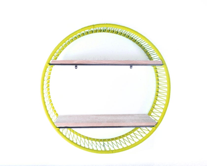 Étagère SONIX Ø.72 cm de Boqa, Structure noire, jaune moutarde Étagère SONIX Ø.72 cm de Boqa, Structure noire, jaune moutarde
