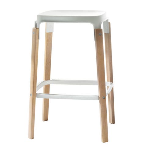 TABOURET STEELWOOD, H.68 cm, Piétement en hêtre naturel, assise et repose pied acier laqué blanc de MAGIS