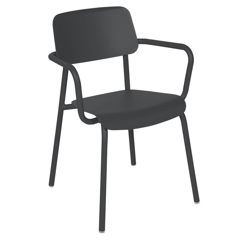 Fauteuil STUDIE de Fermob, Carbone Fauteuil STUDIE de Fermob, Carbone