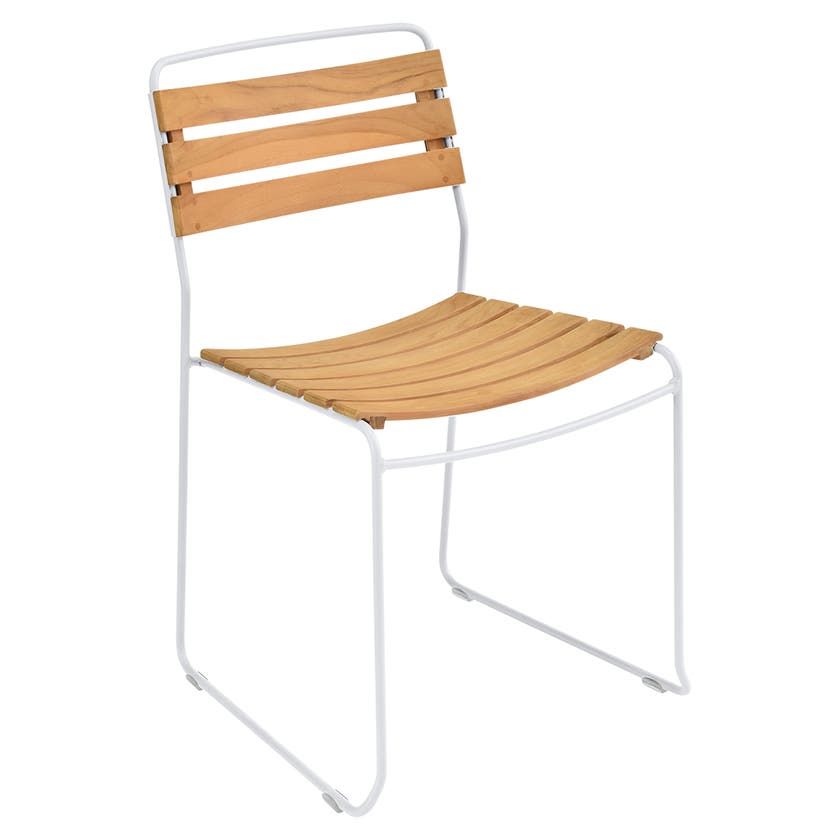 Chaise teck SURPRISING de Fermob, Blanc coton Chaise teck SURPRISING de Fermob, Blanc coton