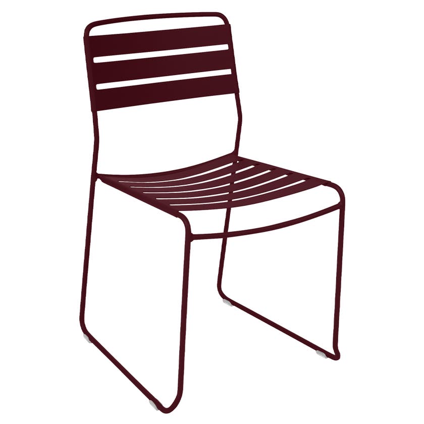 Chaise SURPRISING de Fermob, Cerise noire Chaise SURPRISING de Fermob, Cerise noire