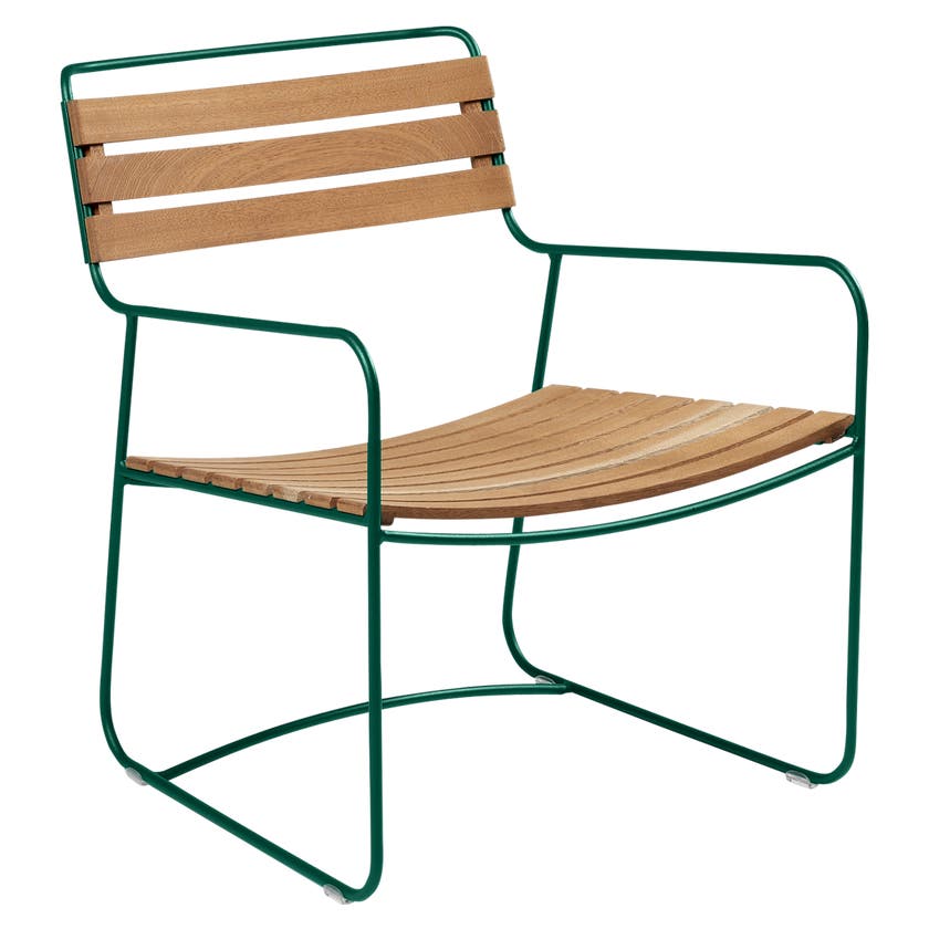 Fauteuil bas SURPRISING TECK de Fermob, Vert cèdre Fauteuil bas SURPRISING TECK de Fermob, Vert cèdre