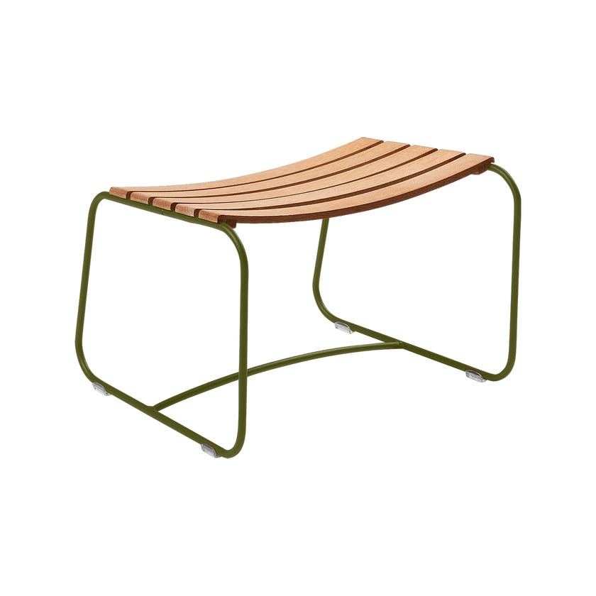 Repose-pieds SURPRISING TECK de Fermob, Pesto Repose-pieds SURPRISING TECK de Fermob, Pesto