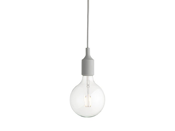 Suspension E27 de Muuto, Gris clair Suspension E27 de Muuto, Gris clair