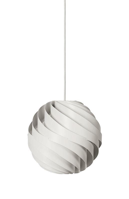 Suspension TURBO de Gubi, Ø36 cm, Blanc Suspension TURBO de Gubi, Ø36 cm, Blanc