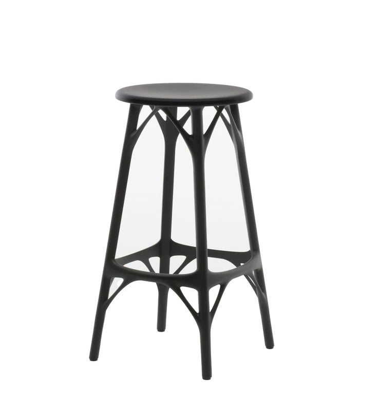 Tabouret haut A.I STOOL LIGHT de Kartell, 75 cm, Noir