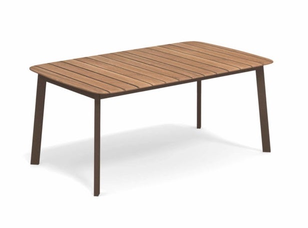 Table rectangulaire SHINE de Emu, 166 x 100 cm, Marron d'Inde Table rectangulaire SHINE de Emu, 166 x 100 cm, Marron d'Inde