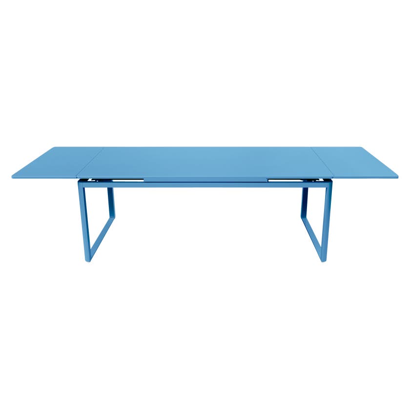 Table à allonges BIARRITZ de Fermob, Bleu maya Table à allonges BIARRITZ de Fermob, Bleu maya