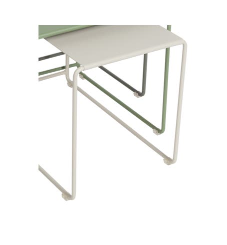 Table basse 30 x 50,5 cm seule pour ensemble OULALA de Fermob, Gris argile Table basse 30 x 50,5 cm seule pour ensemble OULALA de Fermob, Gris argile