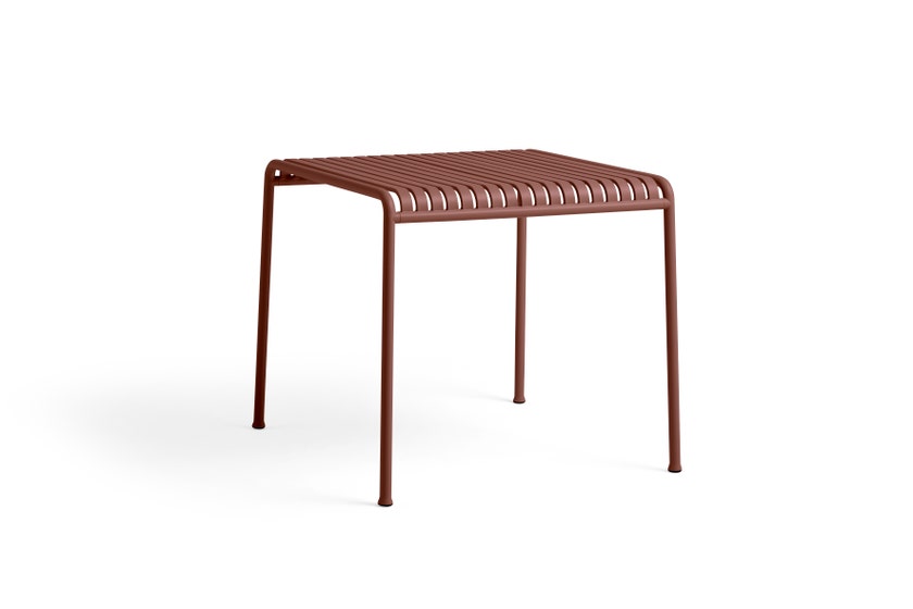 Table carrée PALISSADE de Hay, Iron red Table carrée PALISSADE de Hay, Iron red