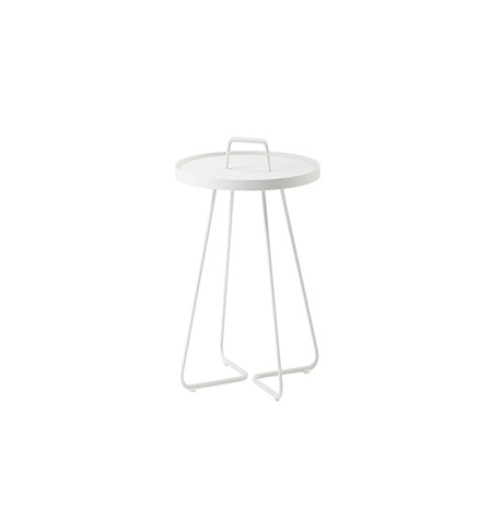 Table d'appoint ONE THE MOVE de Cane-line, Grande, blanc
