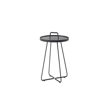 Table d'appoint ONE THE MOVE de Cane-line, Petite, noir