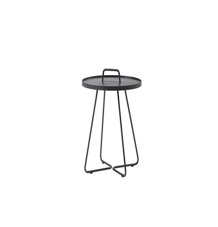 Table d'appoint ONE THE MOVE de Cane-line, Petite, noir