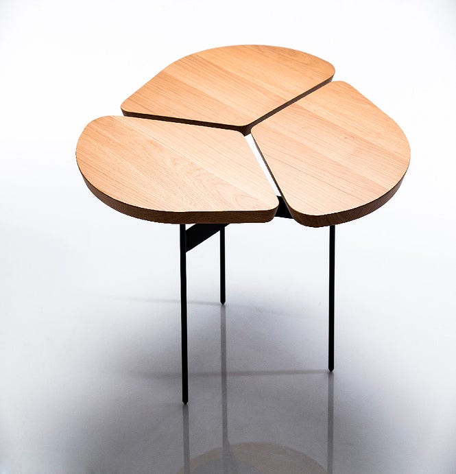 Table Miss Trèfle de Airborne, Ø69, Chêne