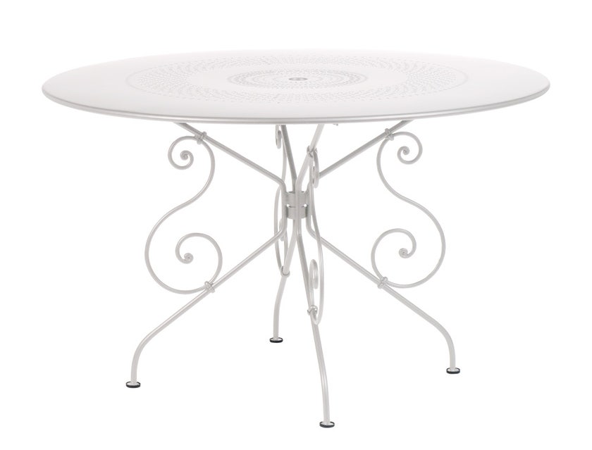 Table MONTMARTRE de Fermob D.117 blanc coton Table MONTMARTRE de Fermob D.117 blanc coton