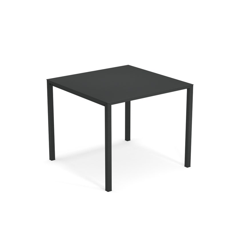 Table URBAN de Emu, Fer ancien Table URBAN de Emu, Fer ancien