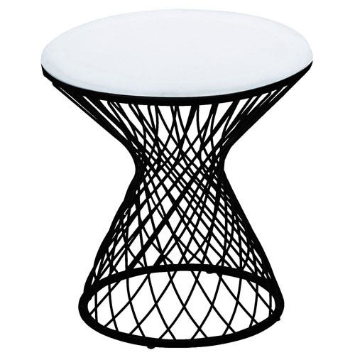 Tabouret HEAVEN de Emu, Noir avec coussin blanc Tabouret HEAVEN de Emu, Noir avec coussin blanc