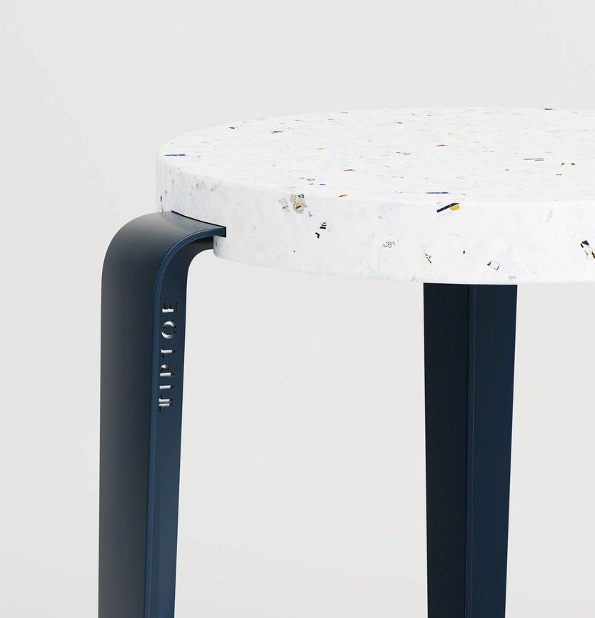 Tabouret LOU - plastique recyclé Venezia - Bleu Minéral