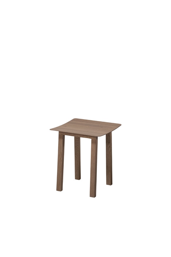 Tabouret NERVOSA de Woak, chêne foncé Tabouret NERVOSA de Woak, chêne foncé