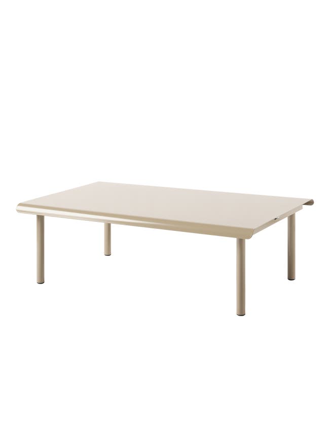 Table basse PATIO de Tolix, 70 x 110 cm, Beige gris Table basse PATIO de Tolix, 70 x 110 cm, Beige gris