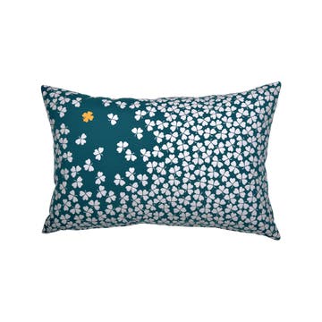 Coussin TRÈFLE 68 x 44 cm de Fermob, Bleu canard Coussin TRÈFLE 68 x 44 cm de Fermob, Bleu canard