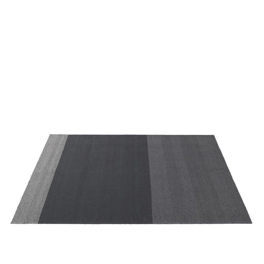 TAPIS VARJO DE MUUTO, 200 X 300 CM, GRIS FONCÉ TAPIS VARJO DE MUUTO, 200 X 300 CM, GRIS FONCÉ