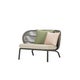 Fauteuil extérieur KODO Lounge de Vincent Sheppard, Avec coussin d'assise Almond et 2 coussins déco Olive green