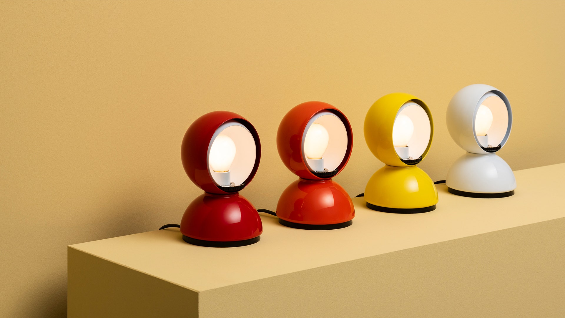 Lampe à poser ECLISSE 4 couleurs de ARTEMIDE